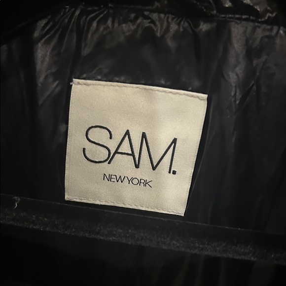 SAM New York Black Puffer Jacket for Women - Picture 3 of 6